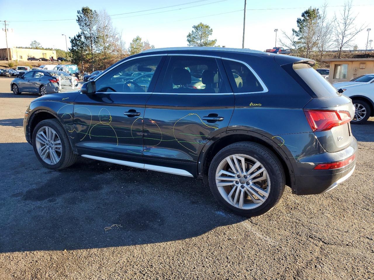 2020 Audi Q5 Premium Plus - Фото 2