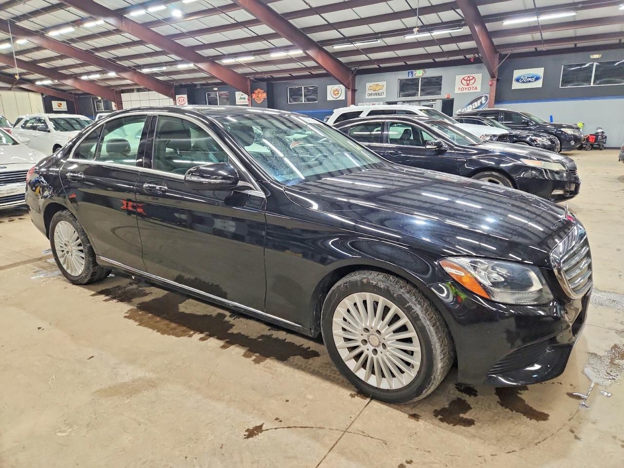 2017 Mercedes-Benz C 300 4Matic - Image 4