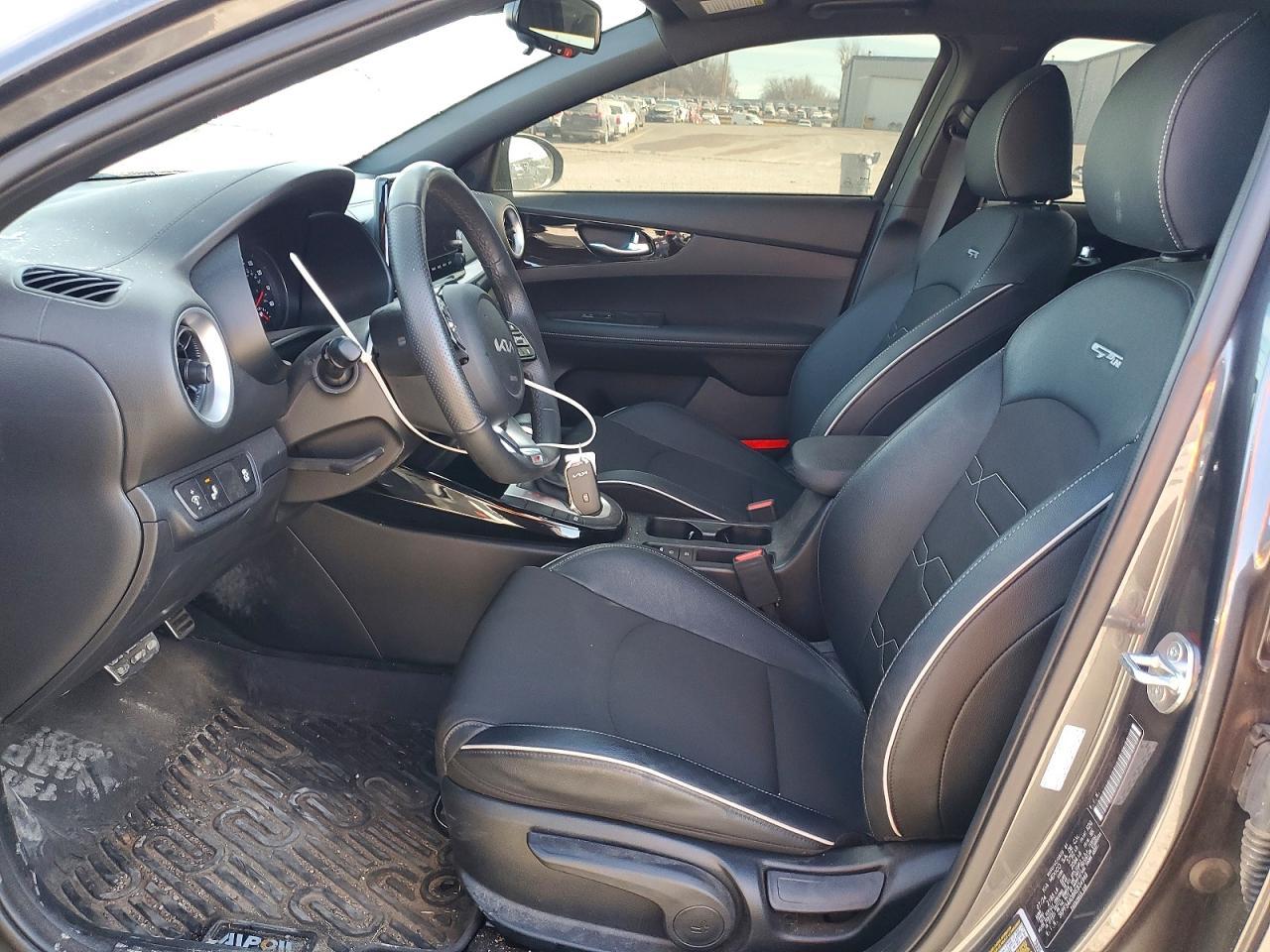 2024 Kia Forte Gt Line - Фото 7