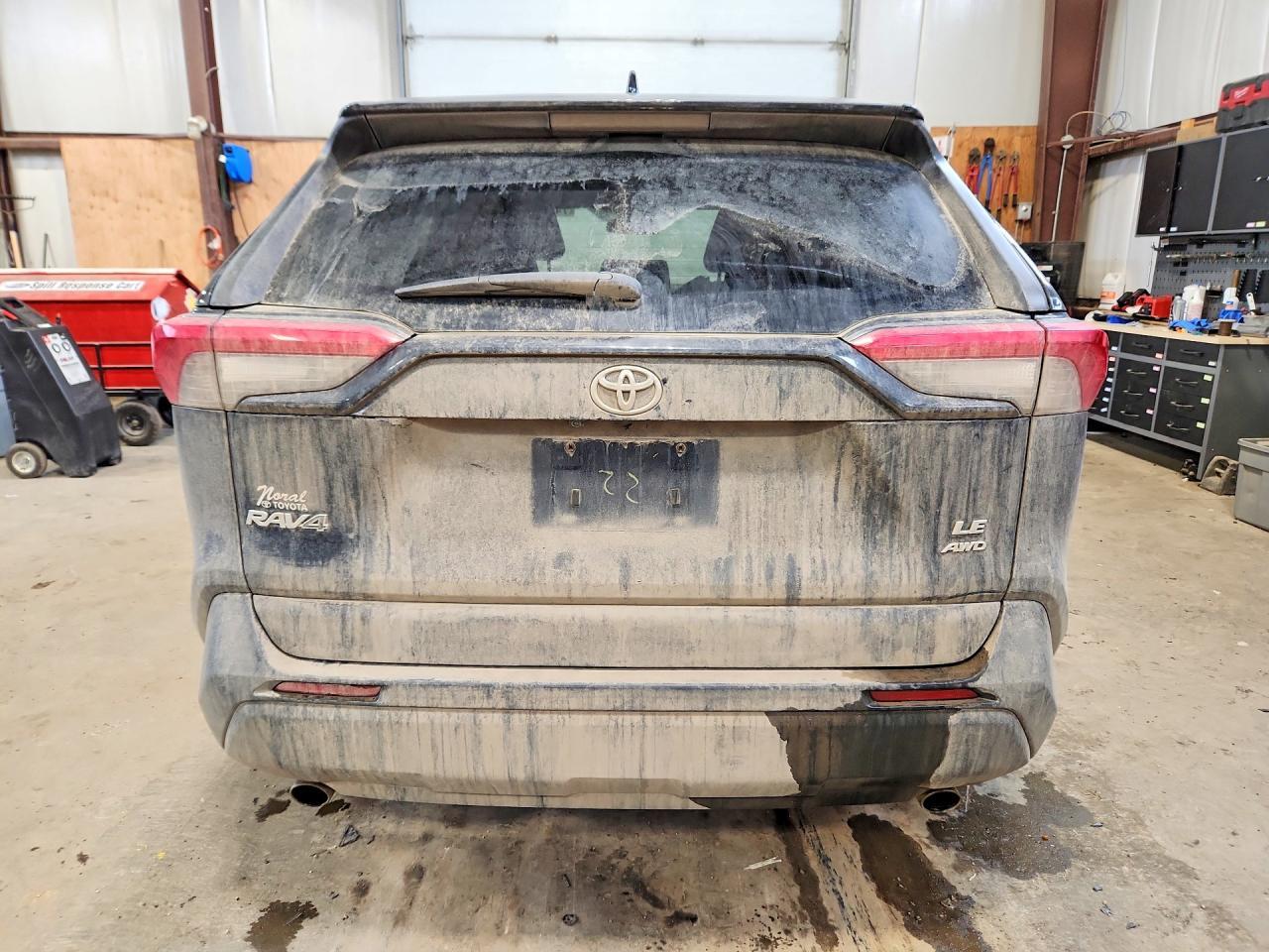 2020 Toyota Rav4 Le - Фото 6