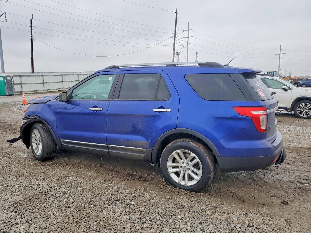 2014 Ford Explorer Xlt - Фото 2