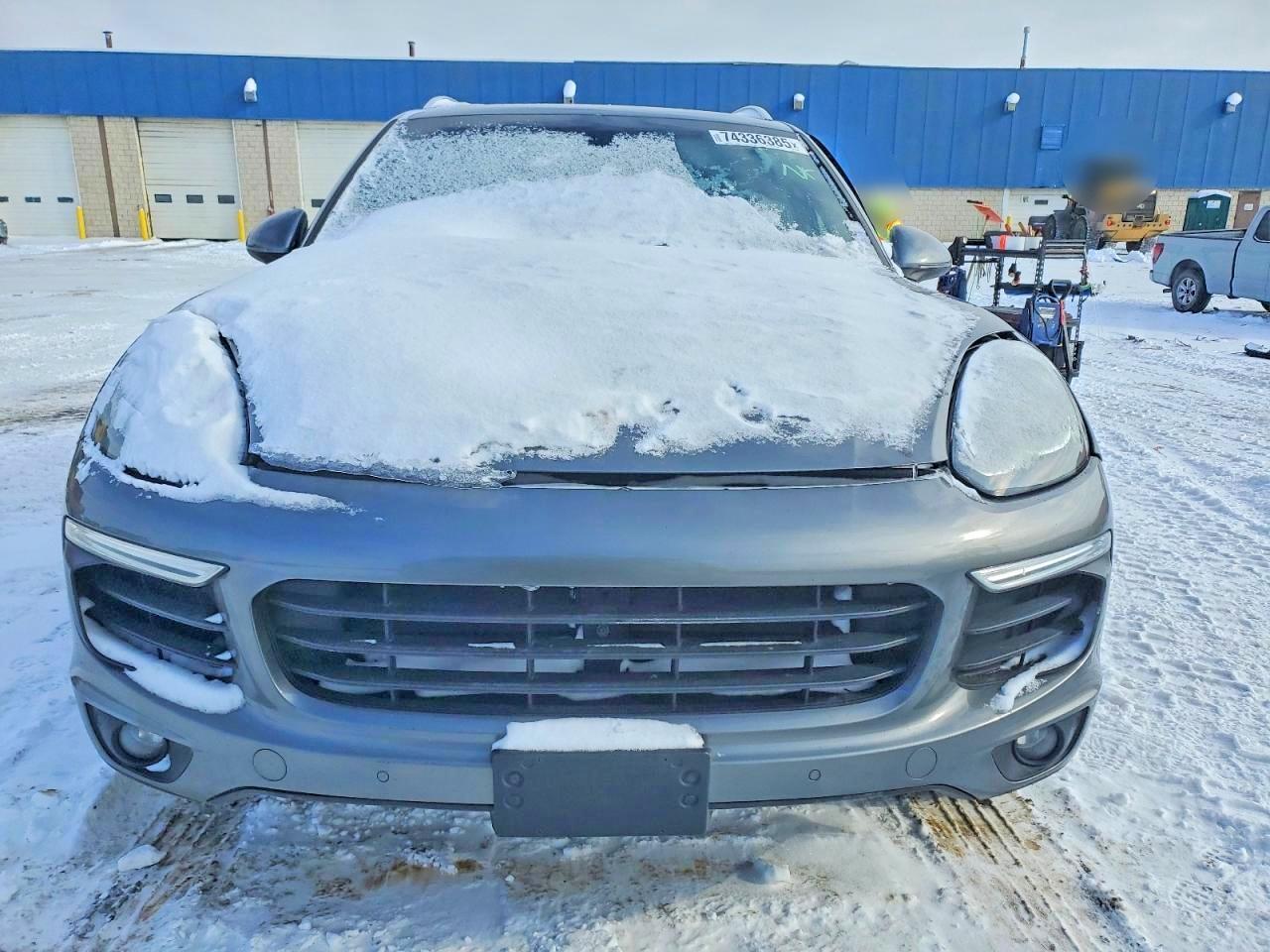 2017 Porsche Cayenne Hybrid Platinum Awd - Image 5