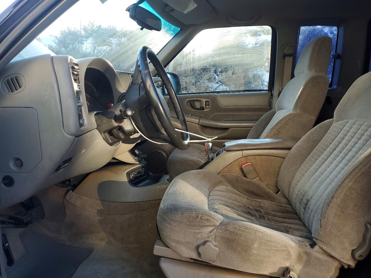 2001 Chevrolet S Truck S10 - Фото 7