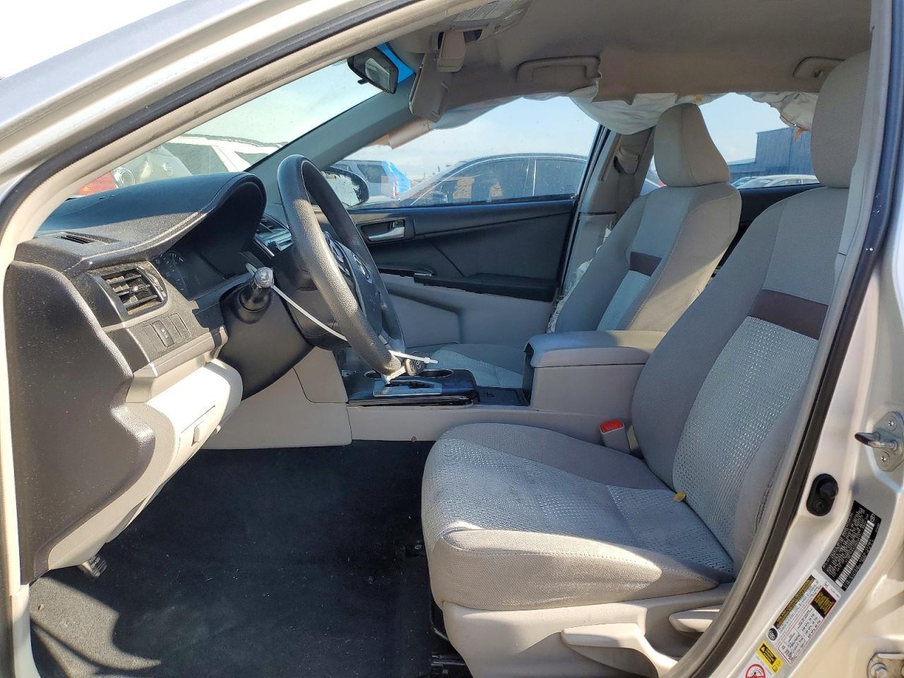 2012 Toyota Camry Base - Image 7