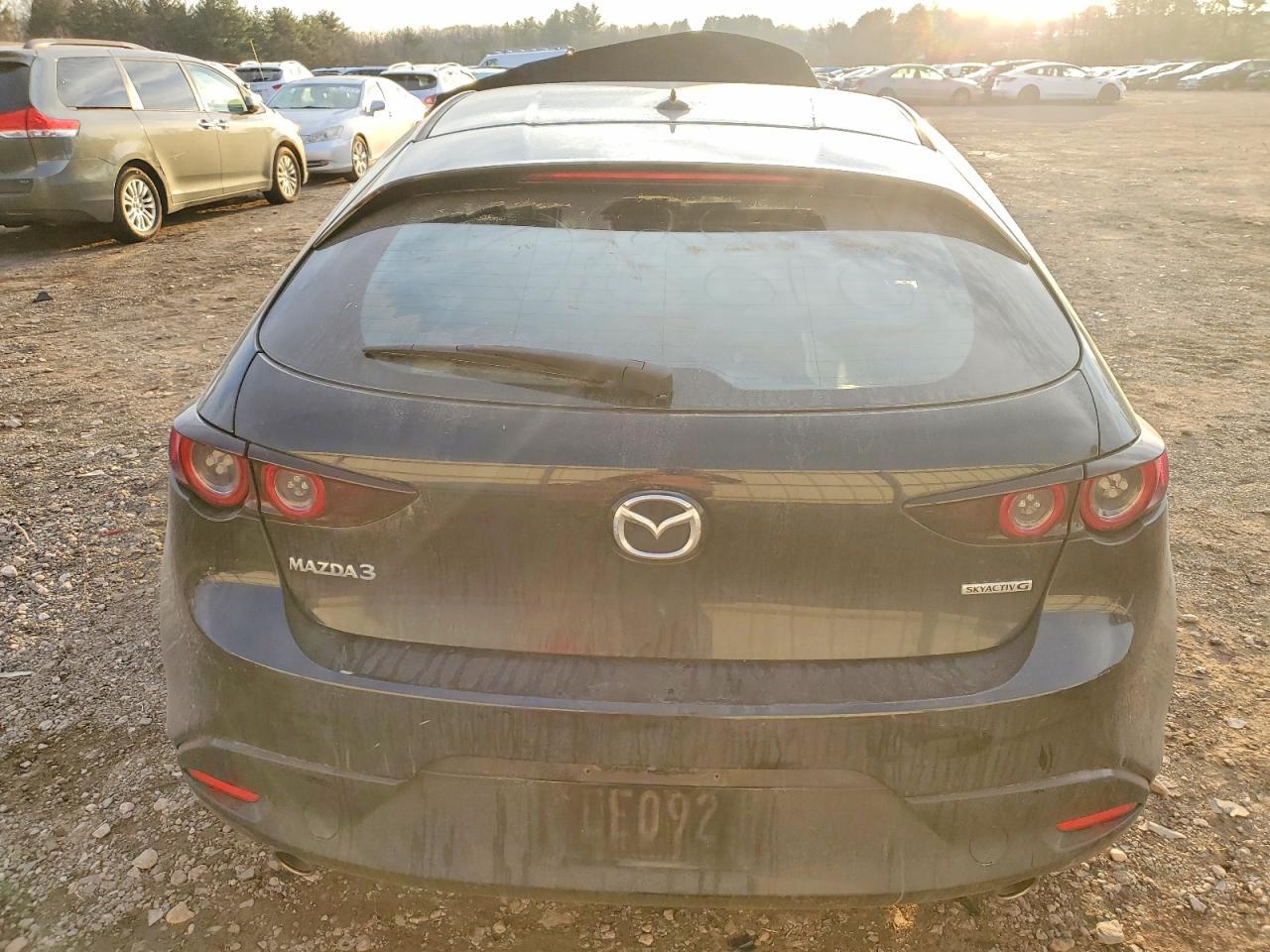 2019 Mazda 3 Preferred - Фото 6