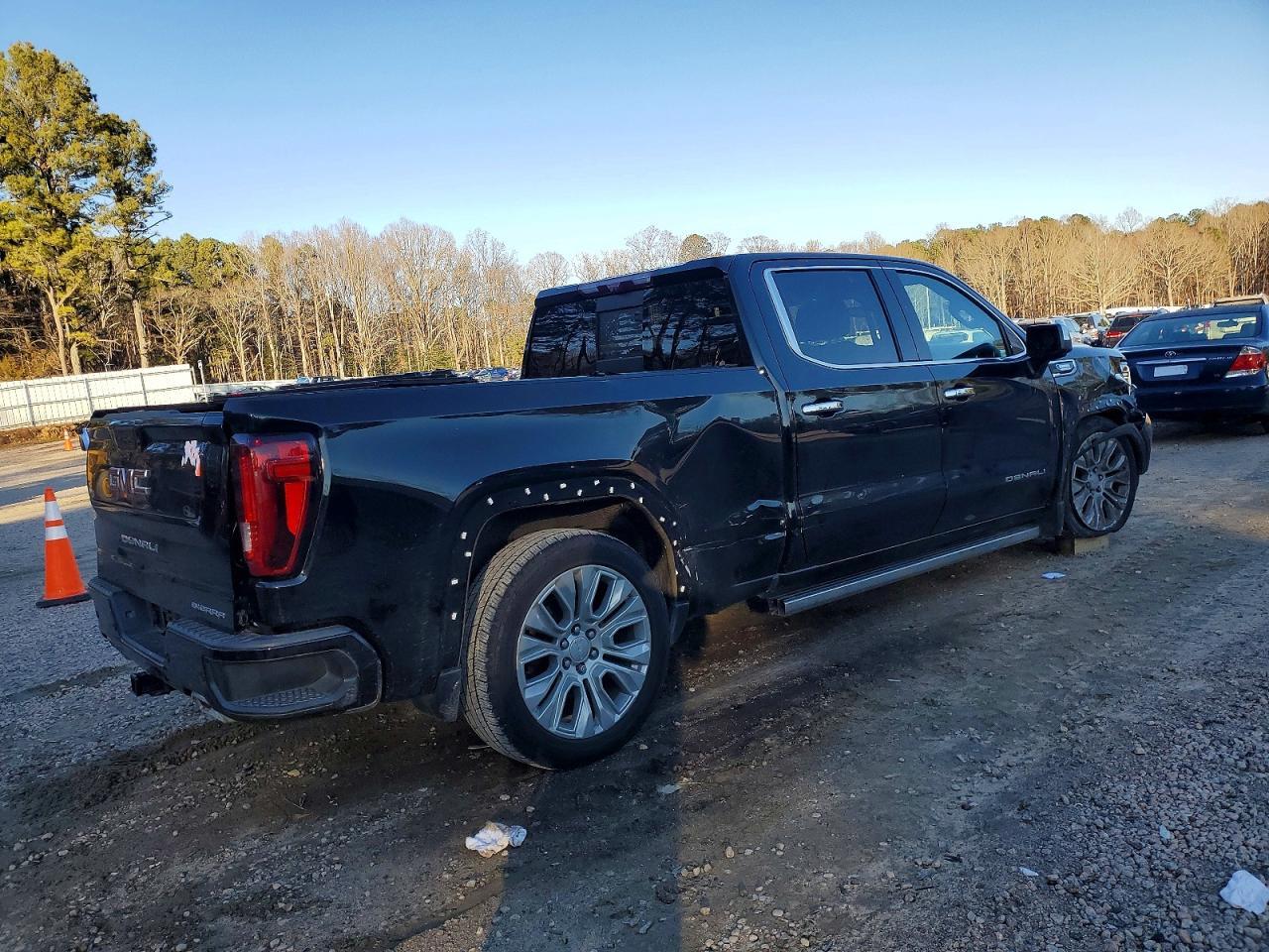 2021 GMC Sierra K1500 Denali - Фото 3