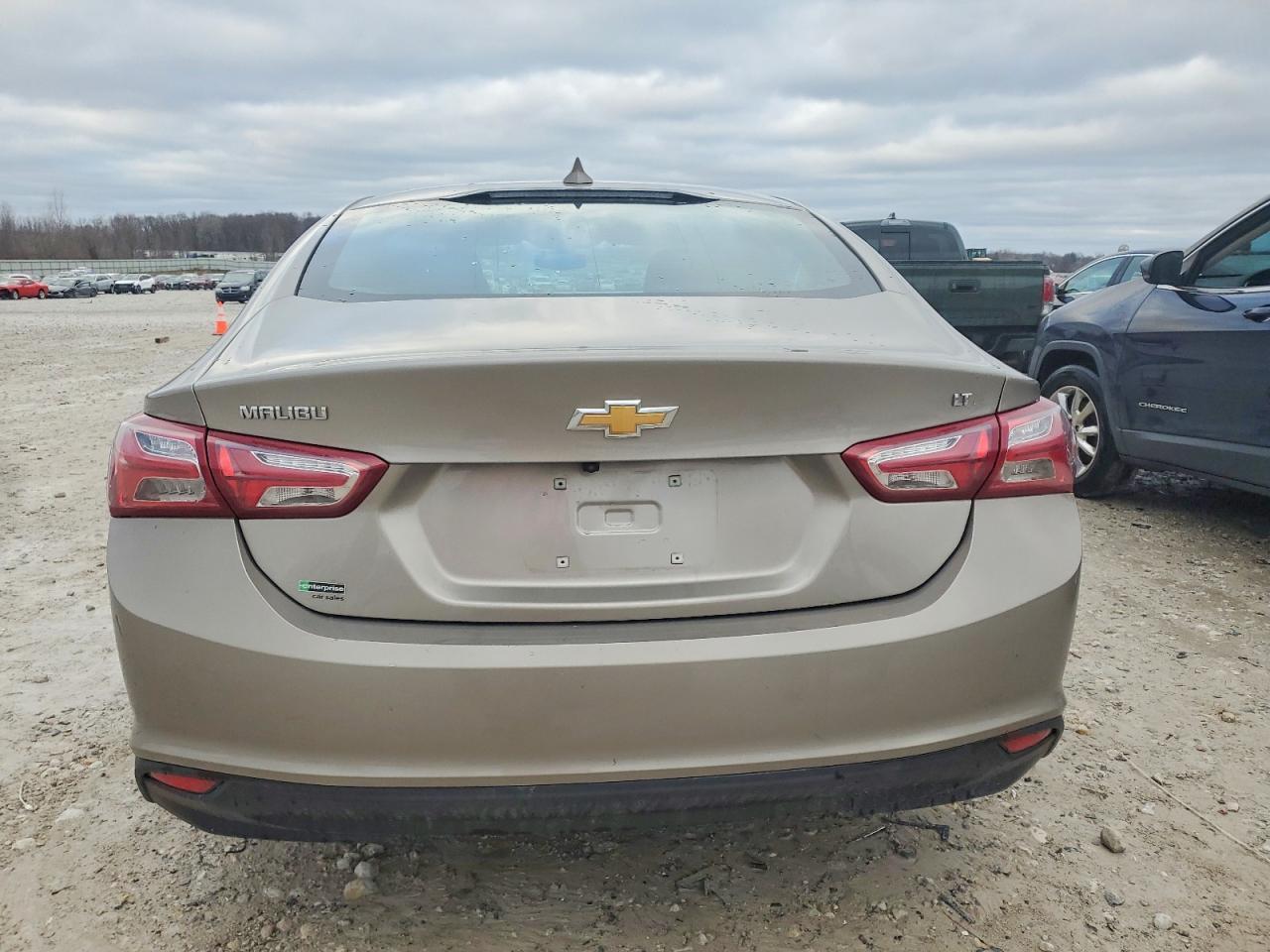 2022 Chevrolet Malibu Lt - Фото 6