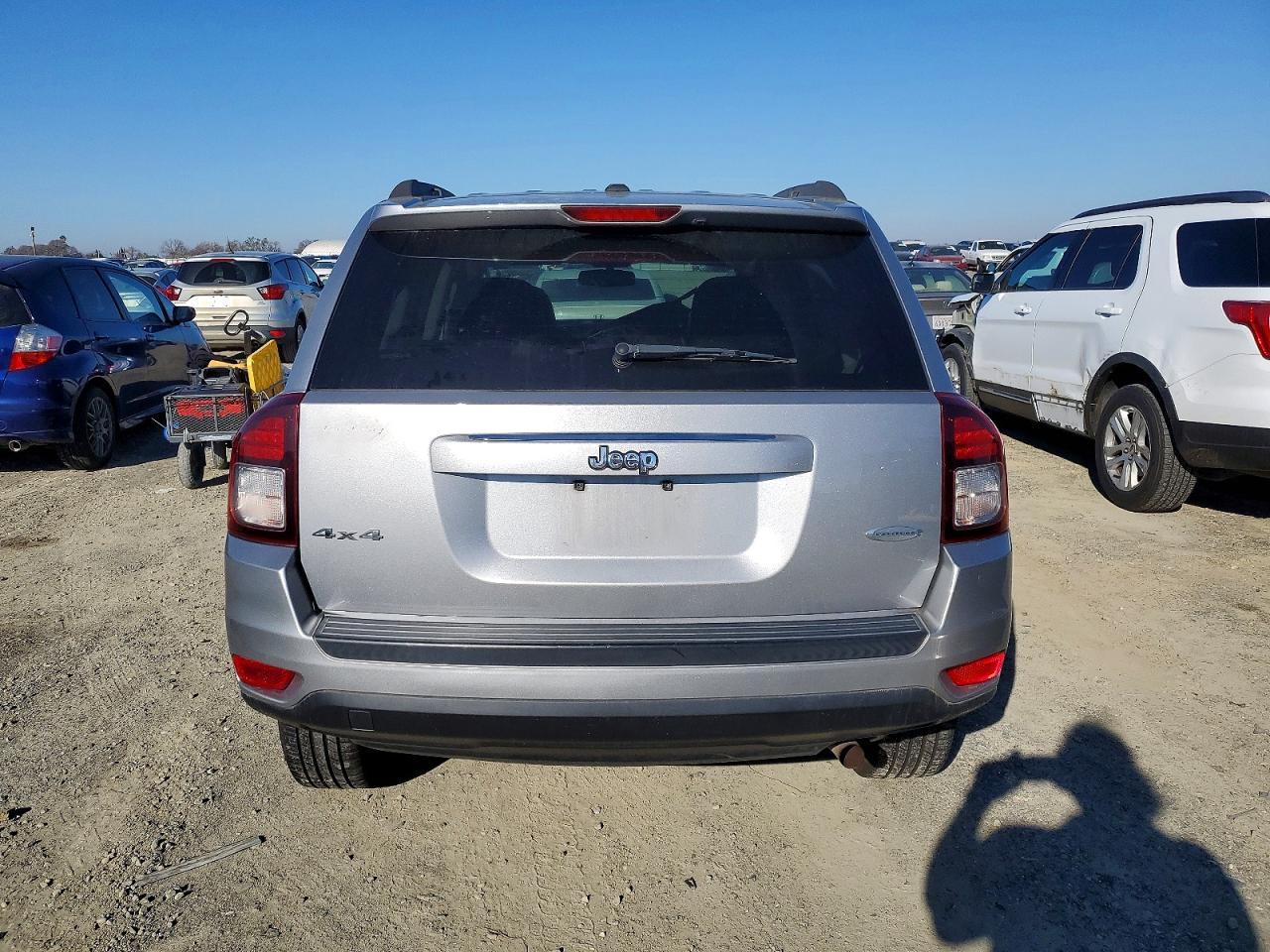 2017 Jeep Compass Latitude - Фото 6