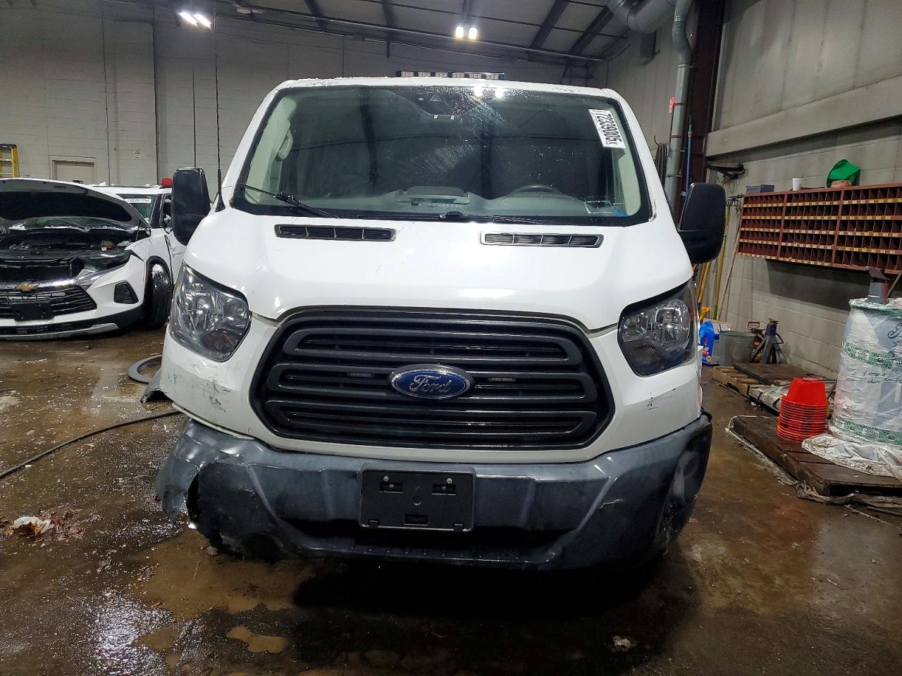 2016 Ford Transit T-250 - Image 5