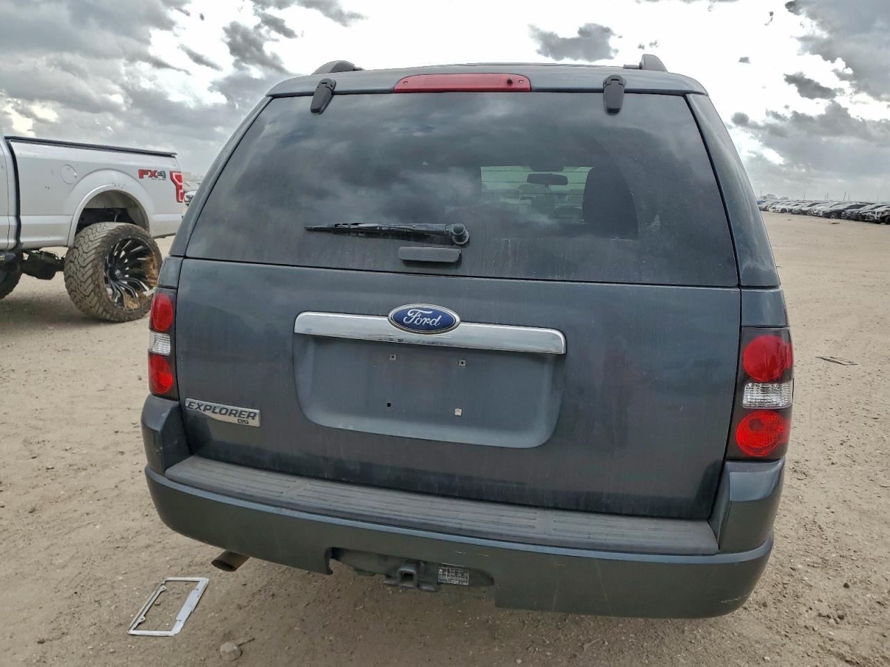 2009 Ford Explorer Xlt - Фото 6
