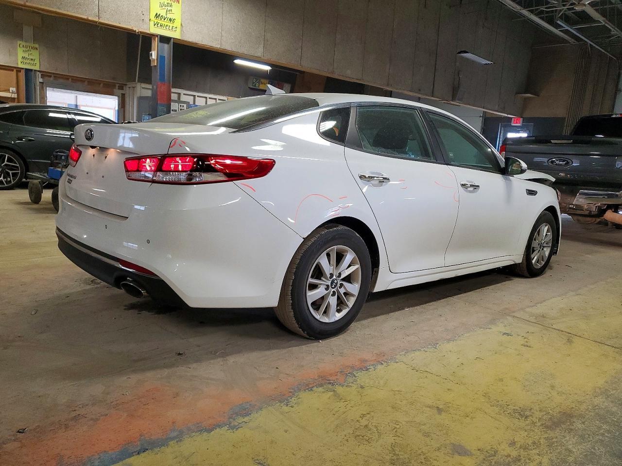 2016 Kia Optima Lx - Фото 3