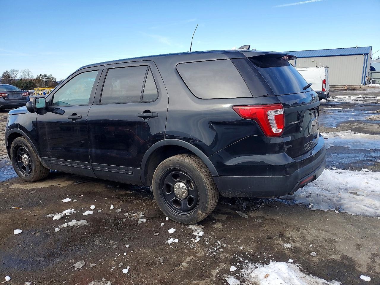 2016 Ford Explorer Police Interceptor - Image 2
