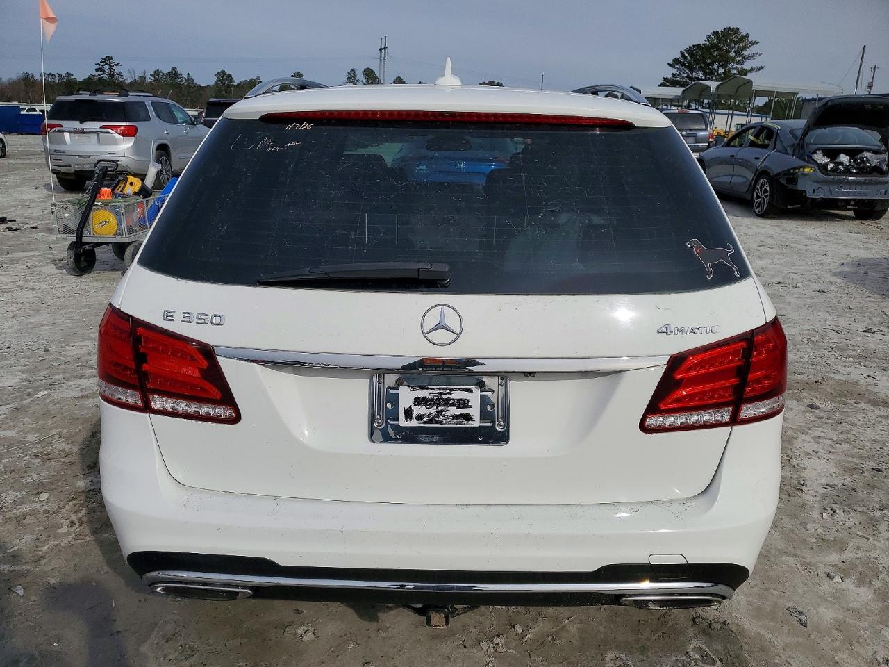 2014 Mercedes-Benz E 350 4Matic Wagon - Image 6