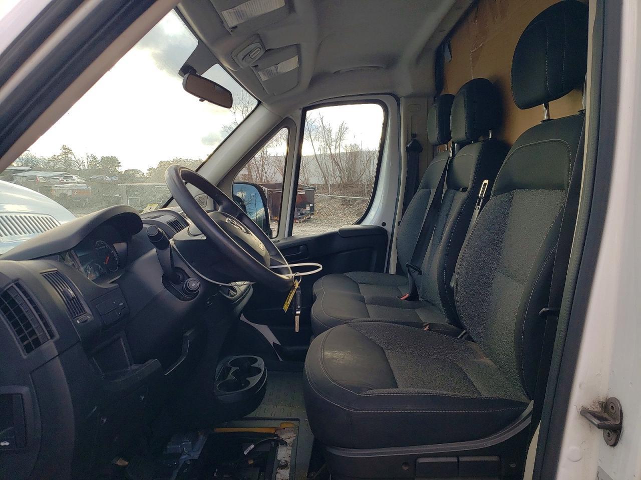 2016 Ram Promaster 2500 Delivery Van - Фото 7