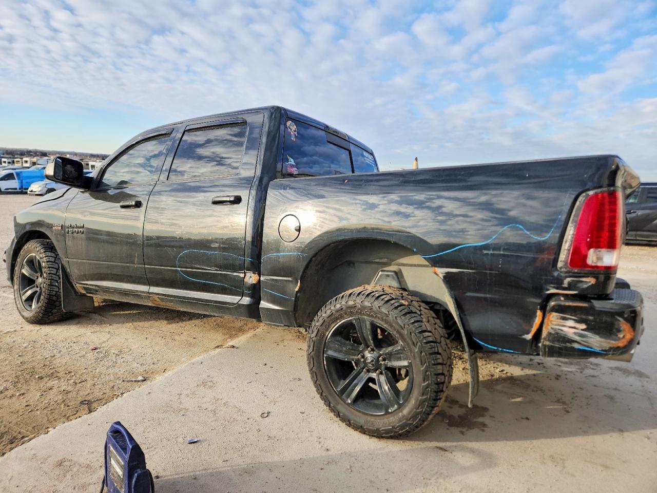 2015 Ram 1500 Sport - Фото 2