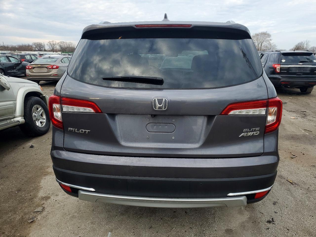 2019 Honda Pilot Elite - Фото 6