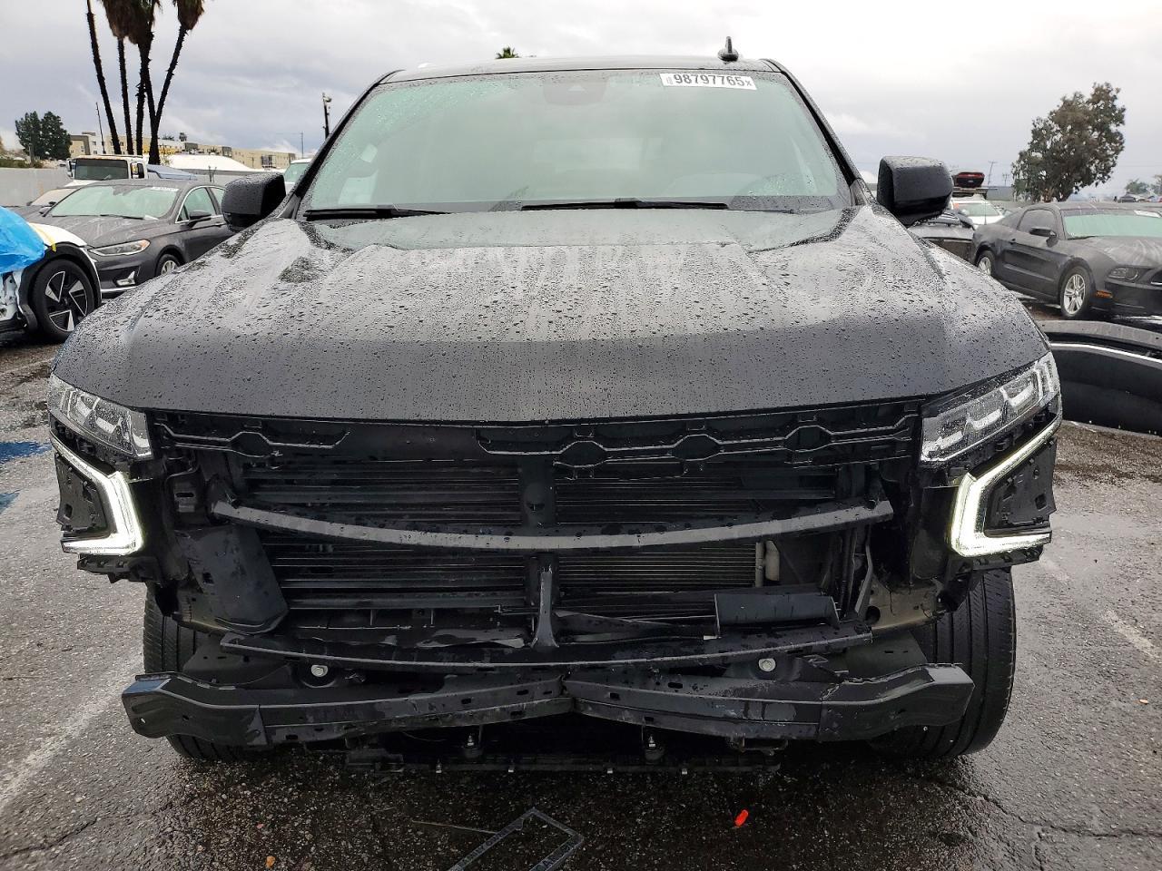 2023 Chevrolet Suburban C1500 Ls - Image 5