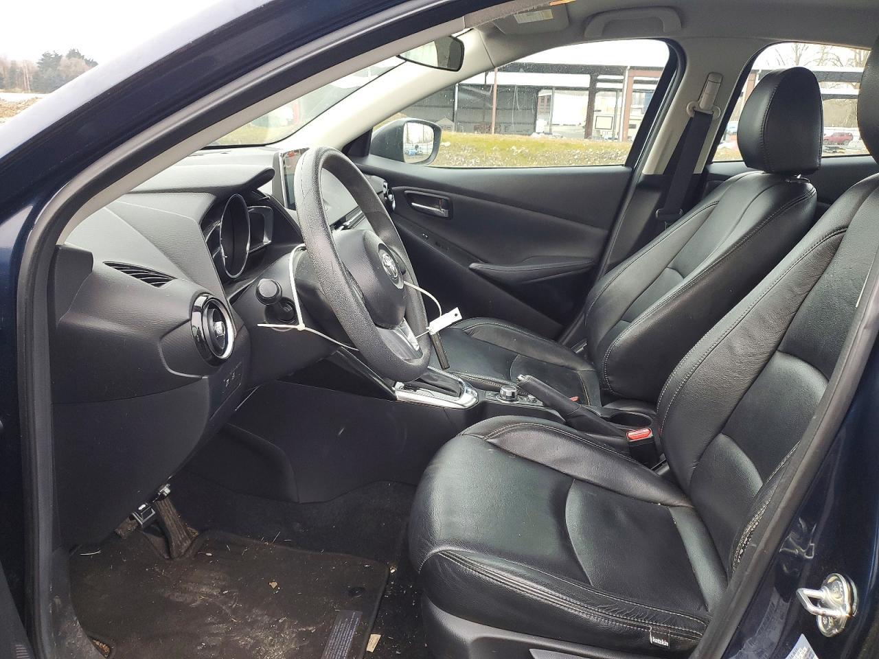 2017 Toyota Yaris Ia - Фото 7