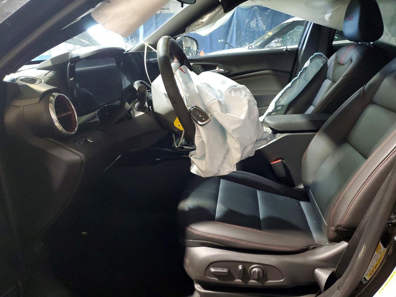 2025 Chevrolet Trax 2Rs - Image 7