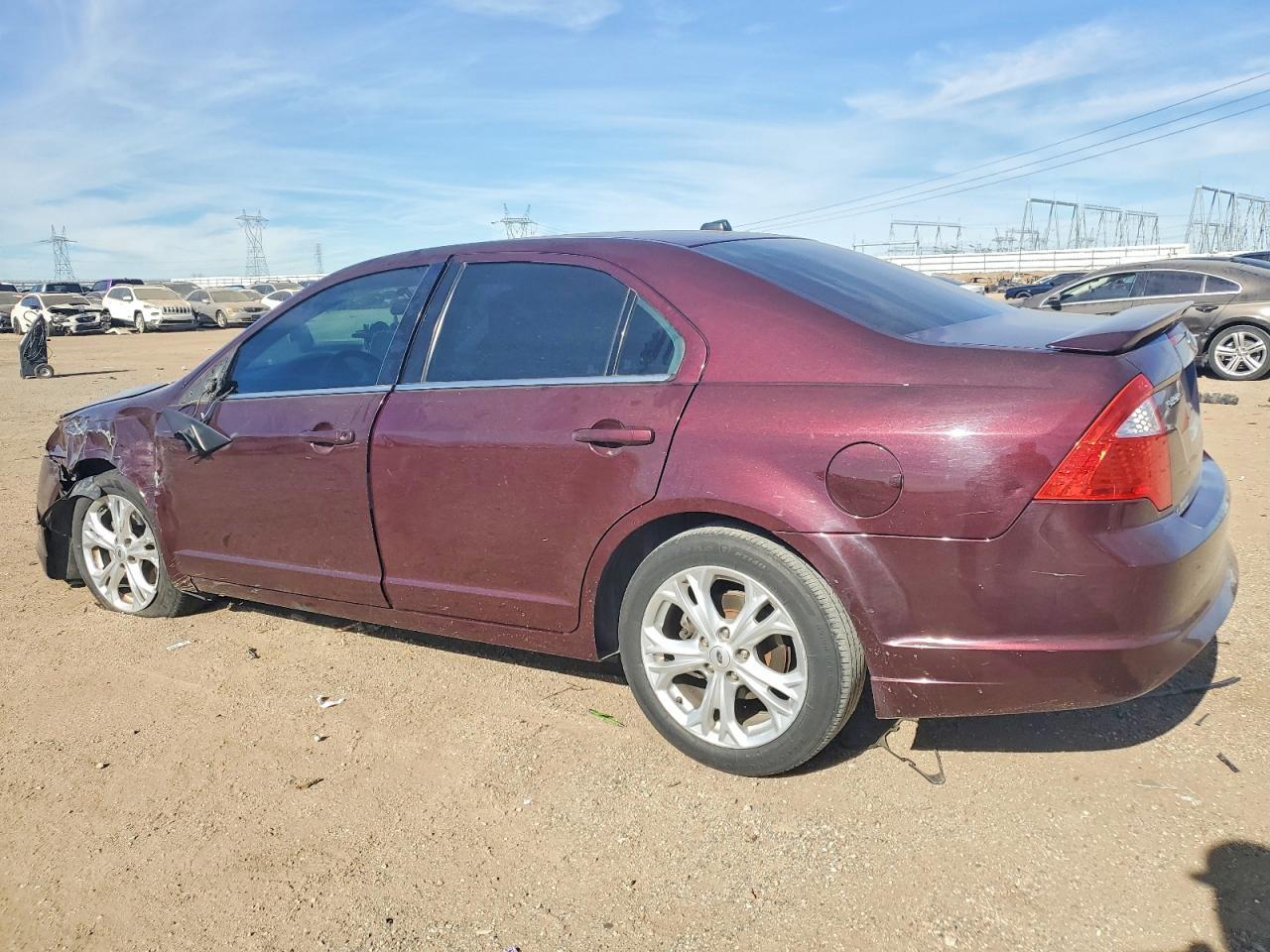 2012 Ford Fusion Se - Фото 2