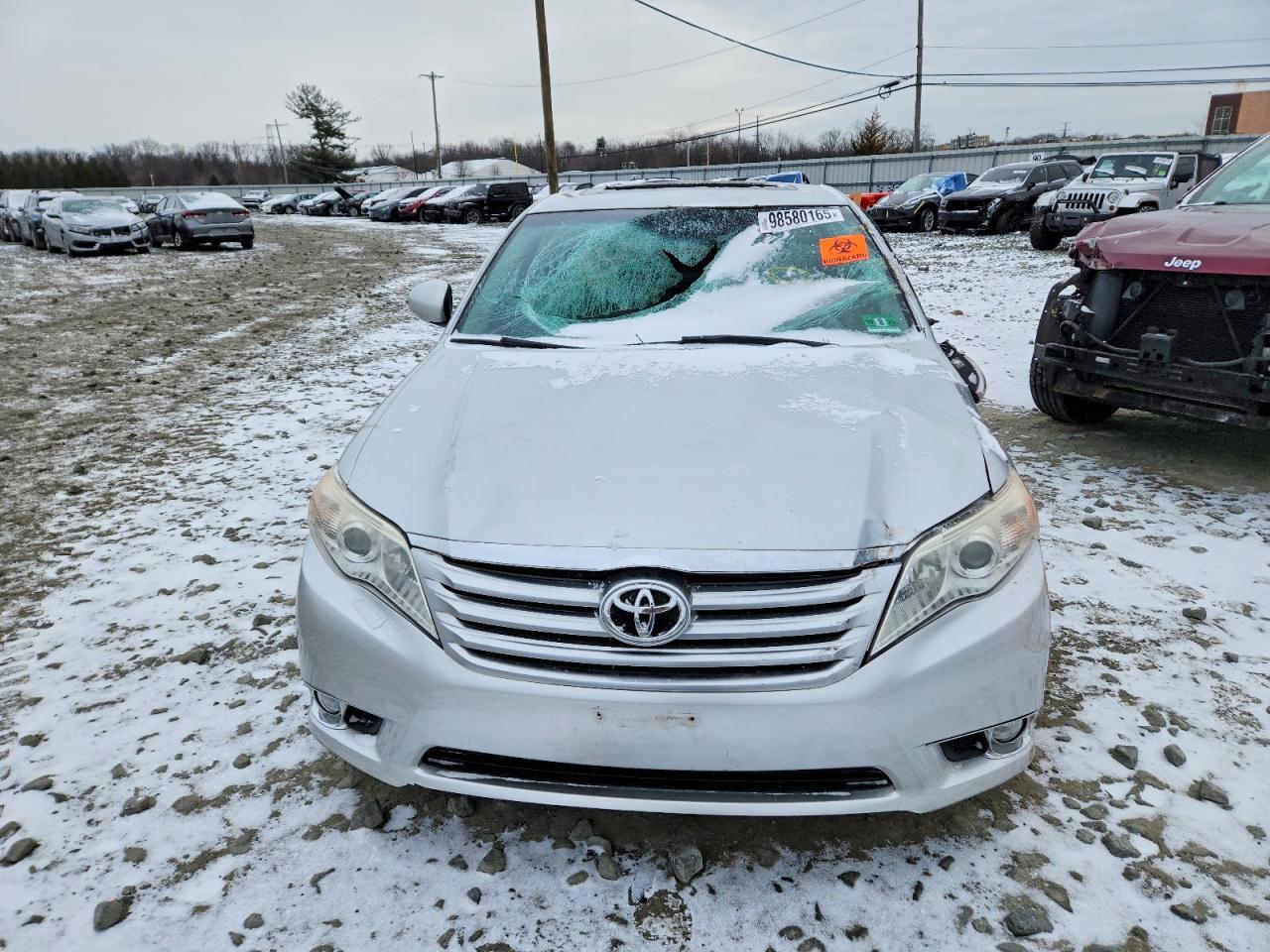 2011 Toyota Avalon Base - Image 5