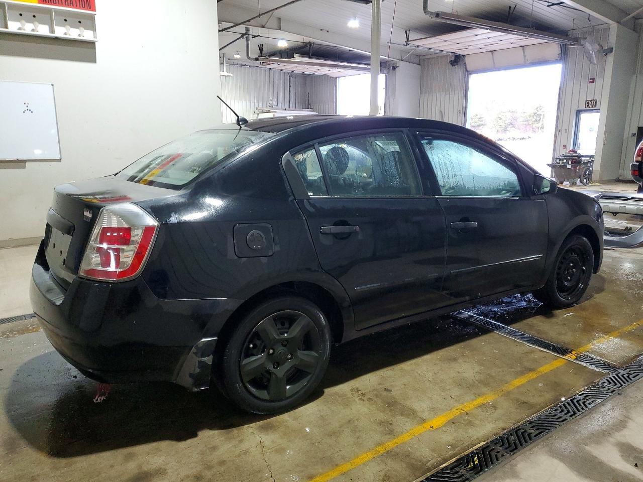 2009 Nissan Sentra 2.0 - Image 3