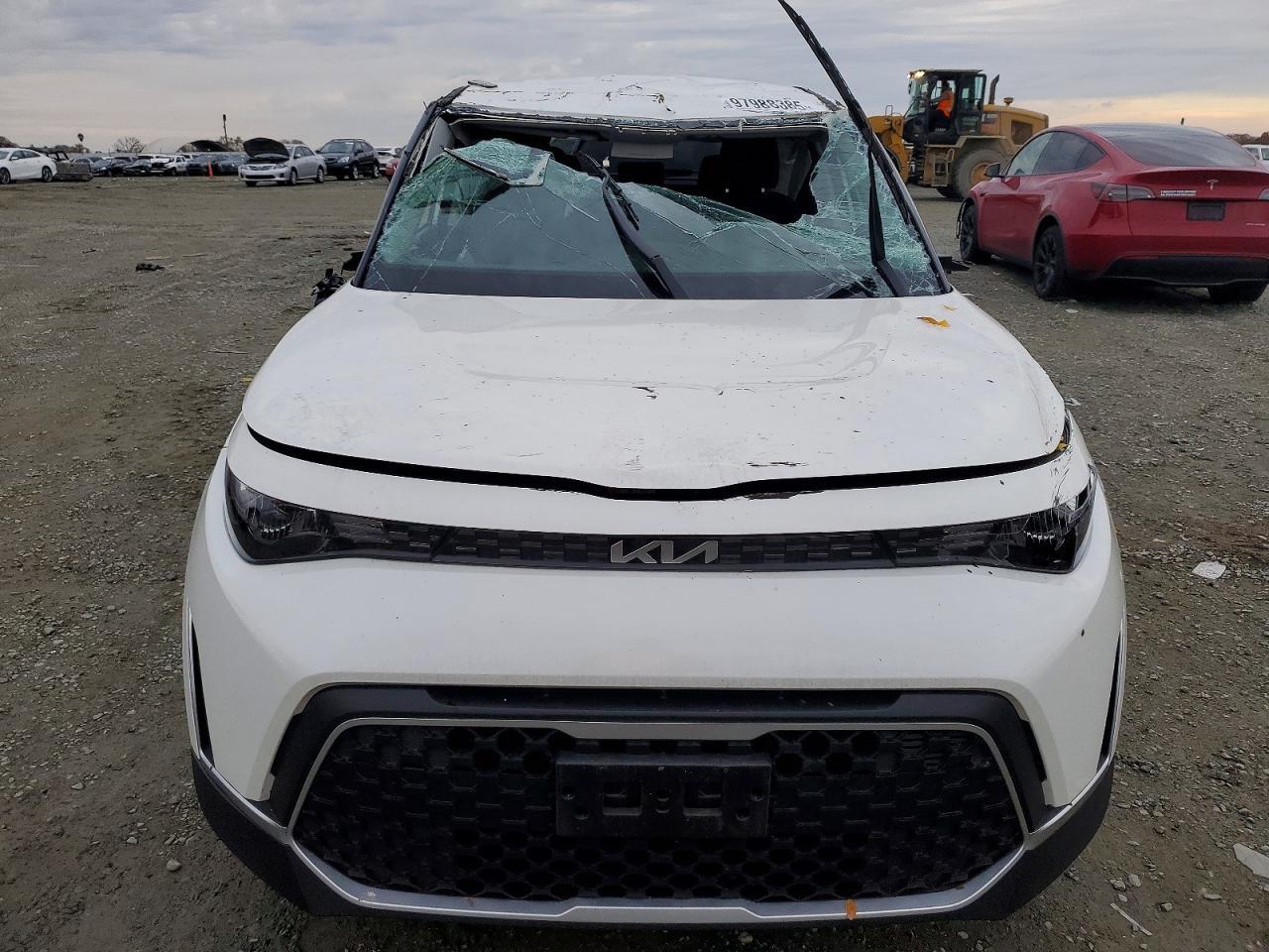 2025 Kia Soul Lx - Image 5