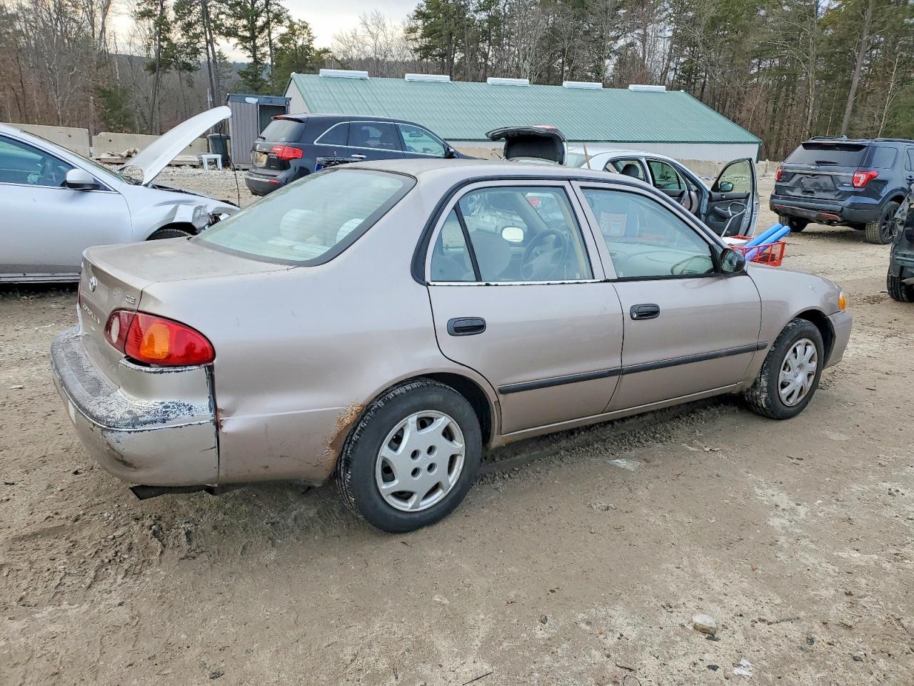 2002 Toyota Corolla Ce - Фото 3