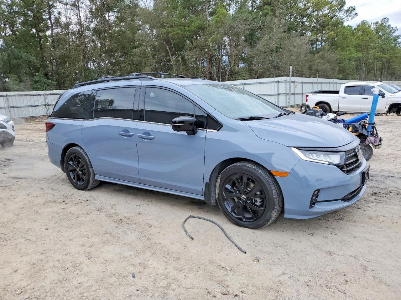2024 Honda Odyssey Sport - Image 4