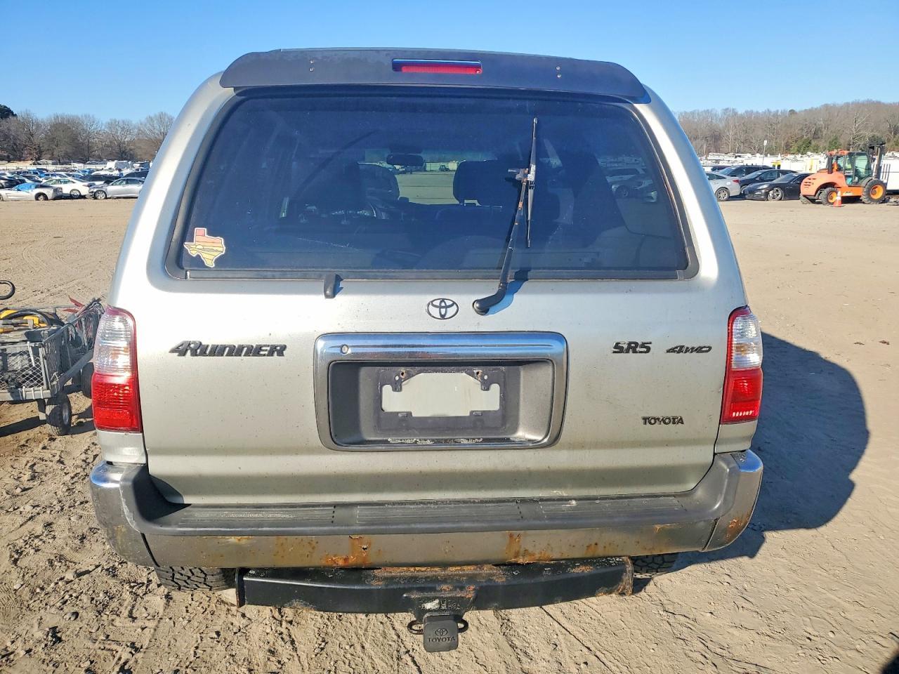 2002 Toyota 4Runner Sr5 - Image 6