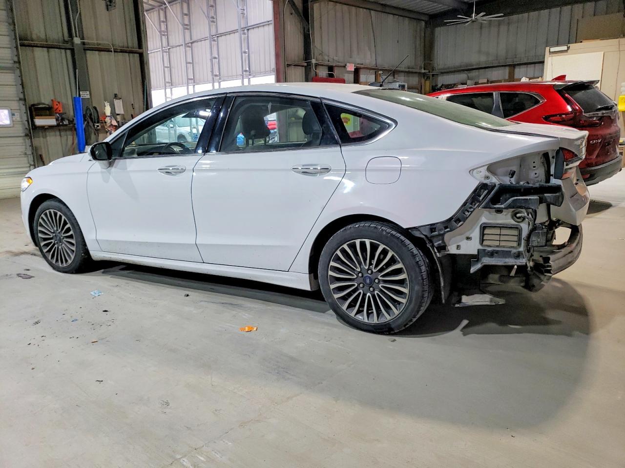 2017 Ford Fusion Se - Фото 2