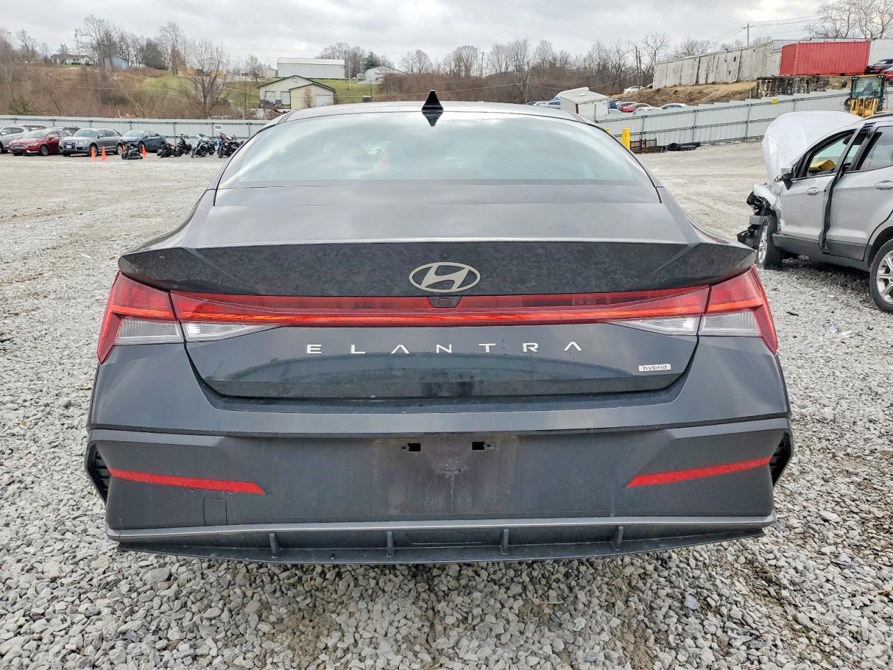 2025 Hyundai Elantra Limited - Фото 6