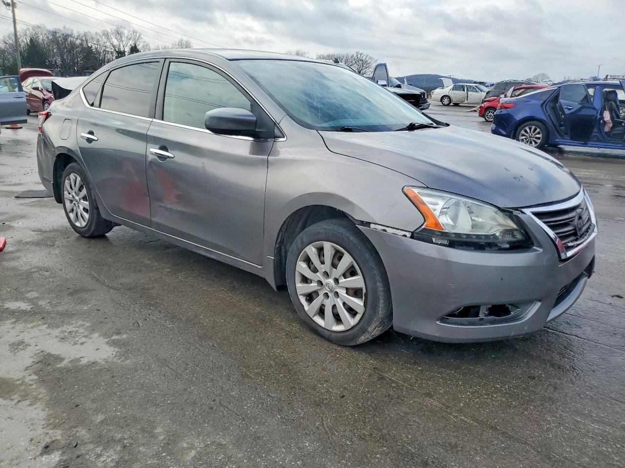 2015 Nissan Sentra S - Фото 4
