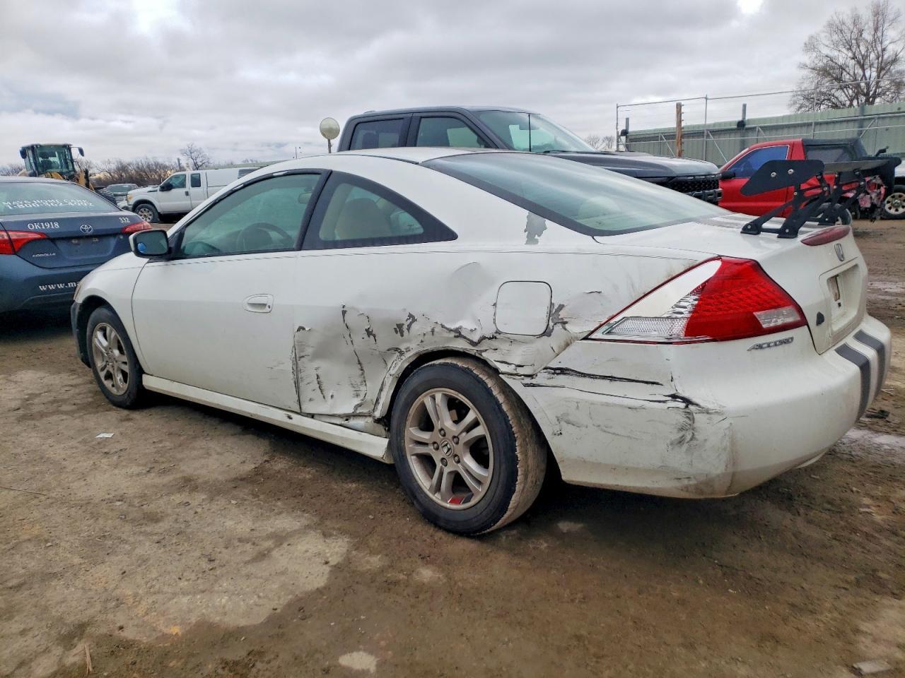 2006 Honda Accord - Фото 2