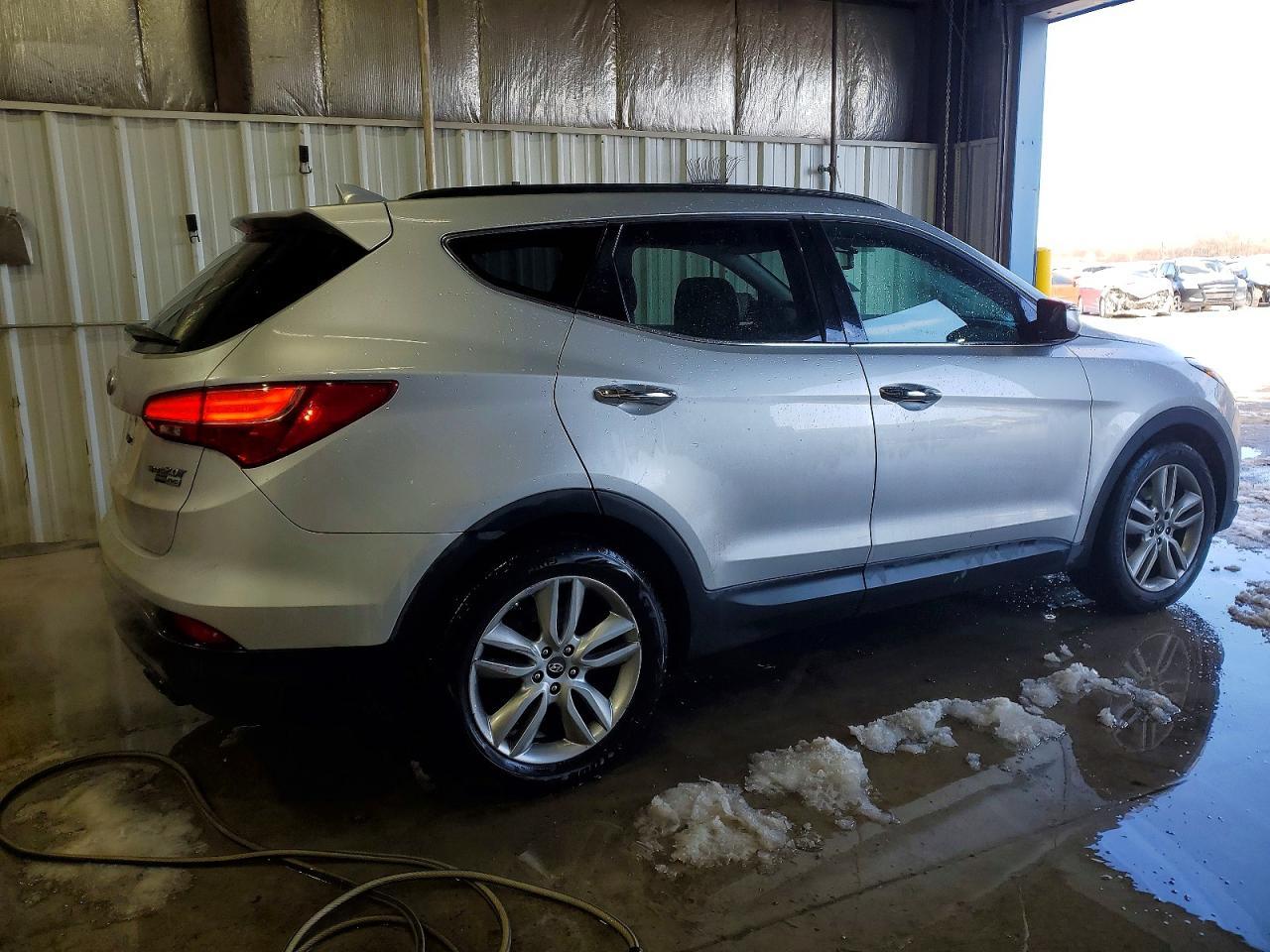 2015 Hyundai Santa Fe Sport 2.0T - Image 3