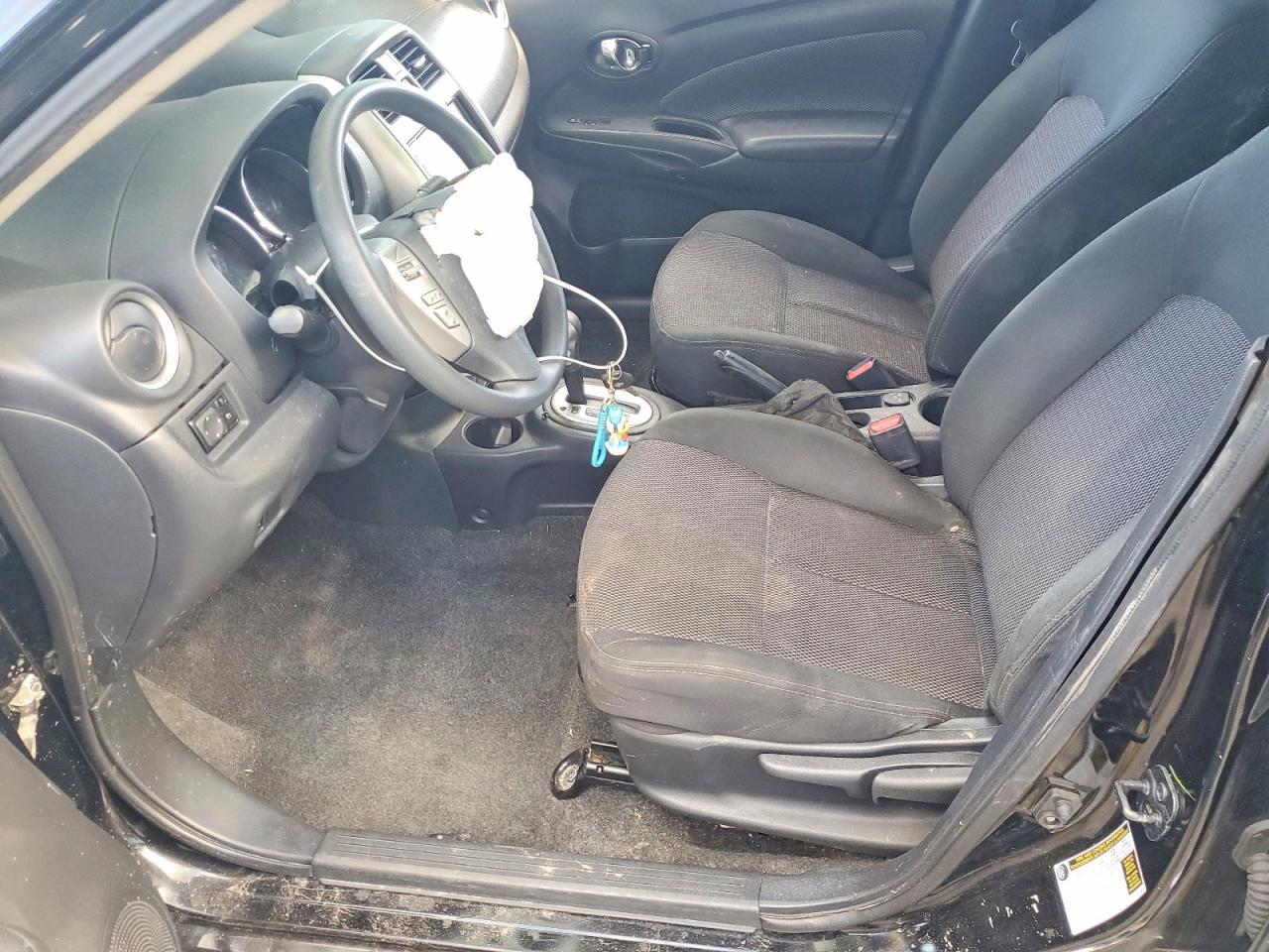 2019 Nissan Versa S - Фото 7