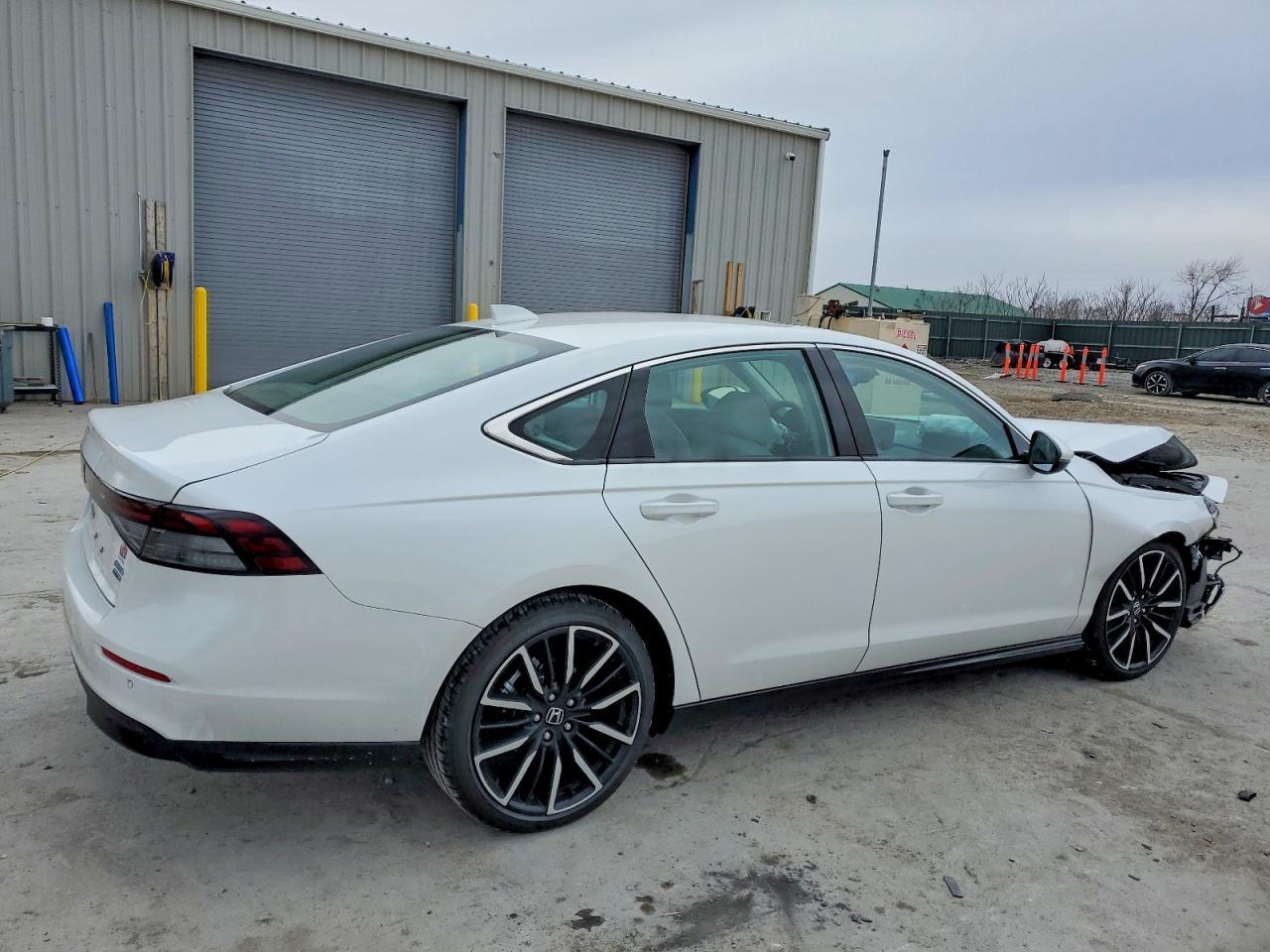 2025 Honda Accord Touring Hybrid - Фото 3