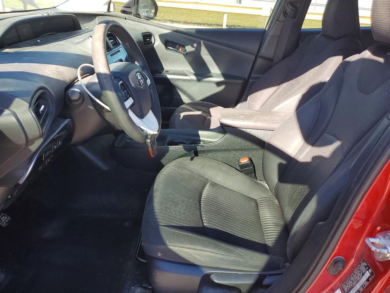 2018 Toyota Prius Two - Image 7