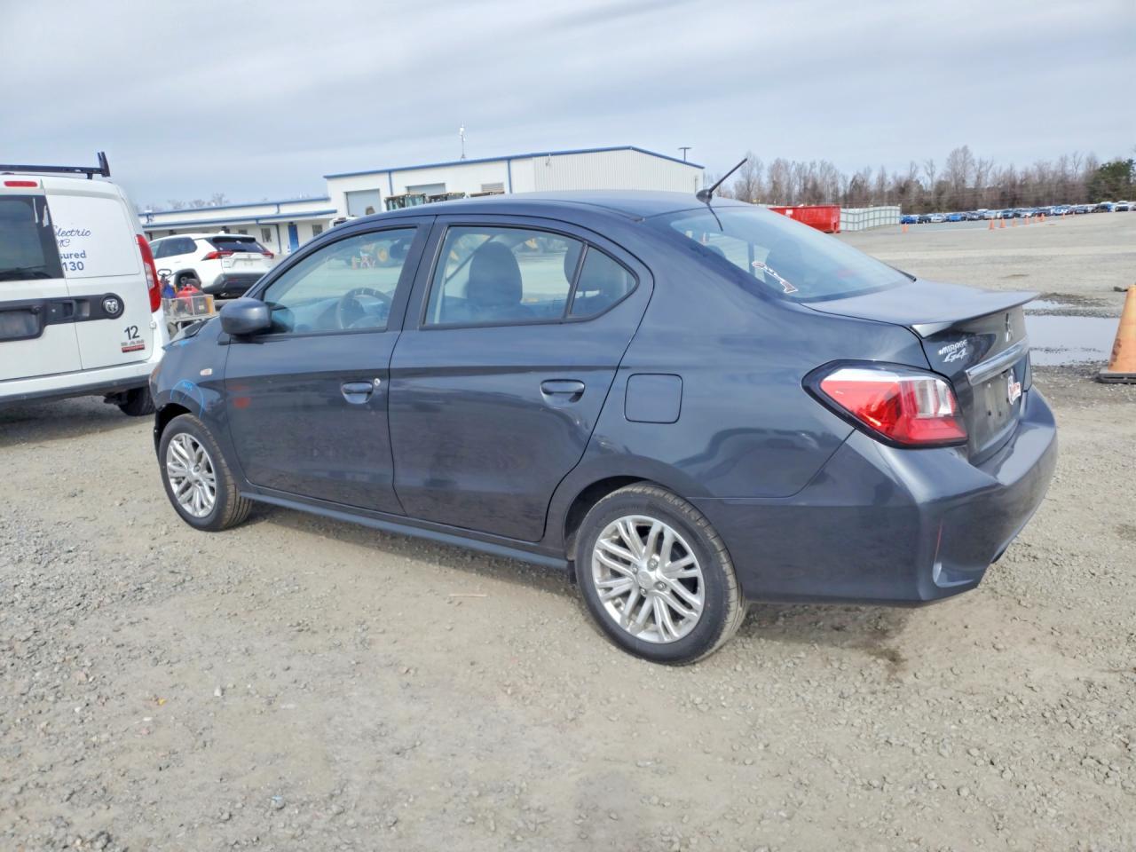 2024 Mitsubishi Mirage G4 Es - Image 2