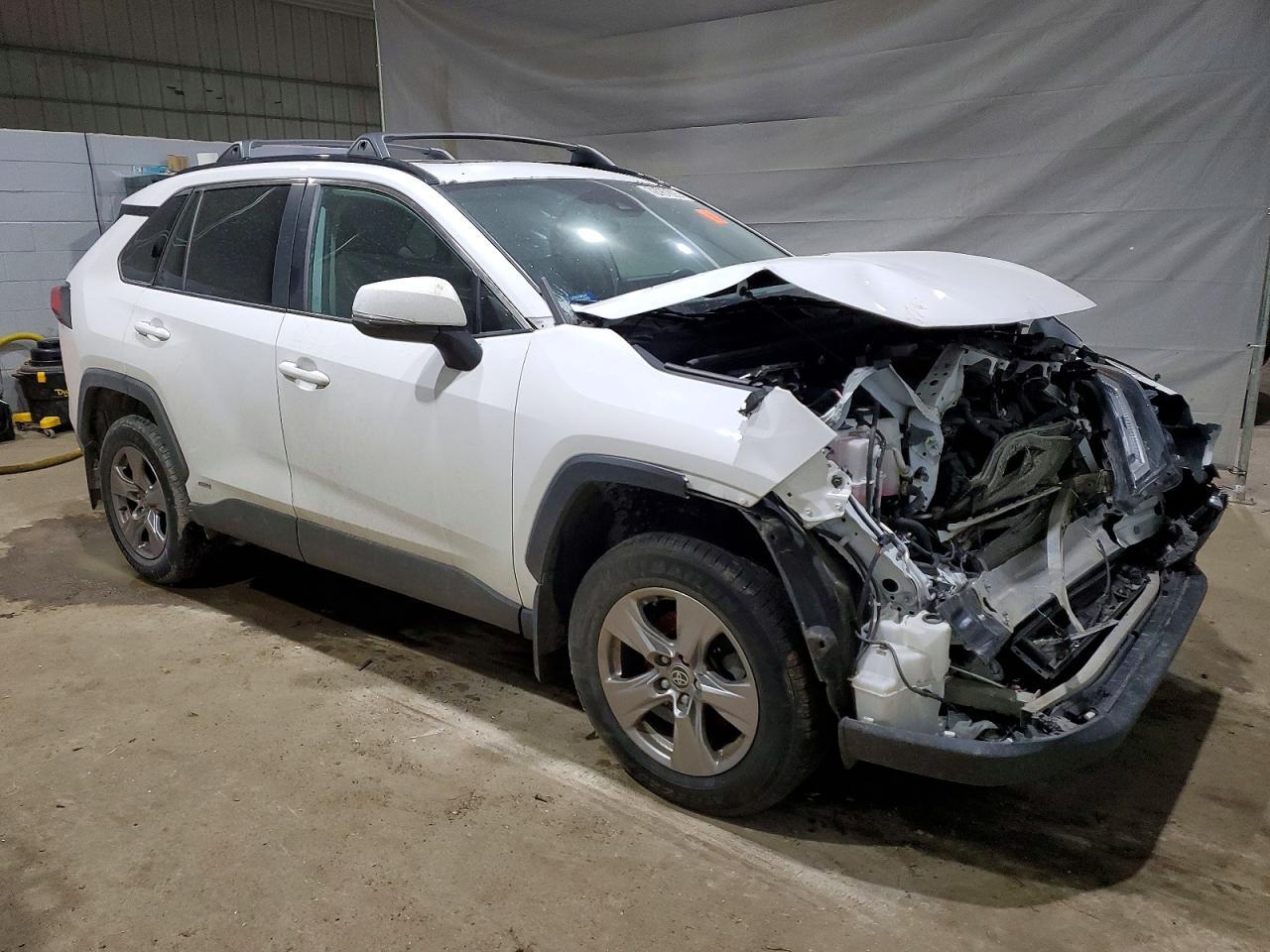 2022 Toyota Rav4 Xle - Фото 4