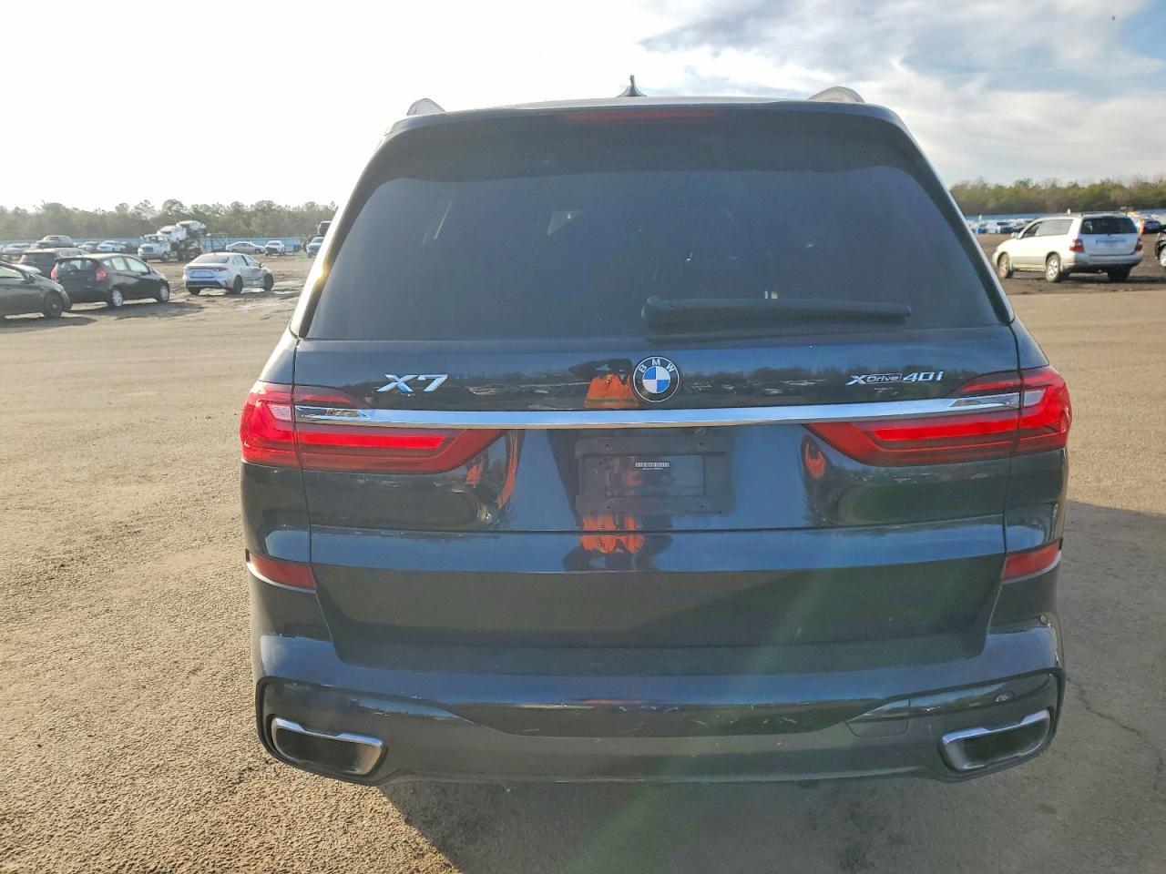 2021 BMW X7 xDrive40I - Image 6