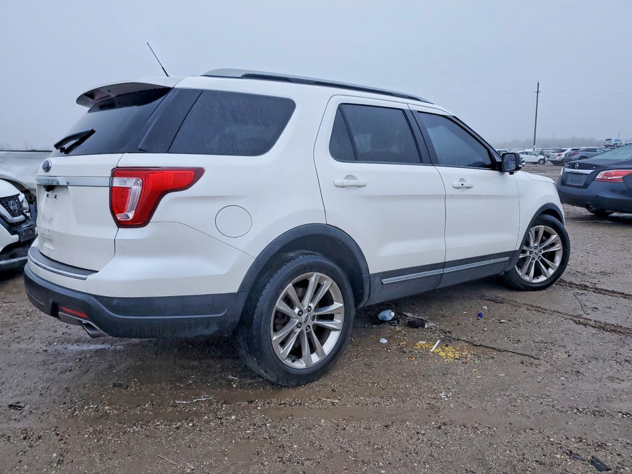 2018 Ford Explo Xl - Фото 3