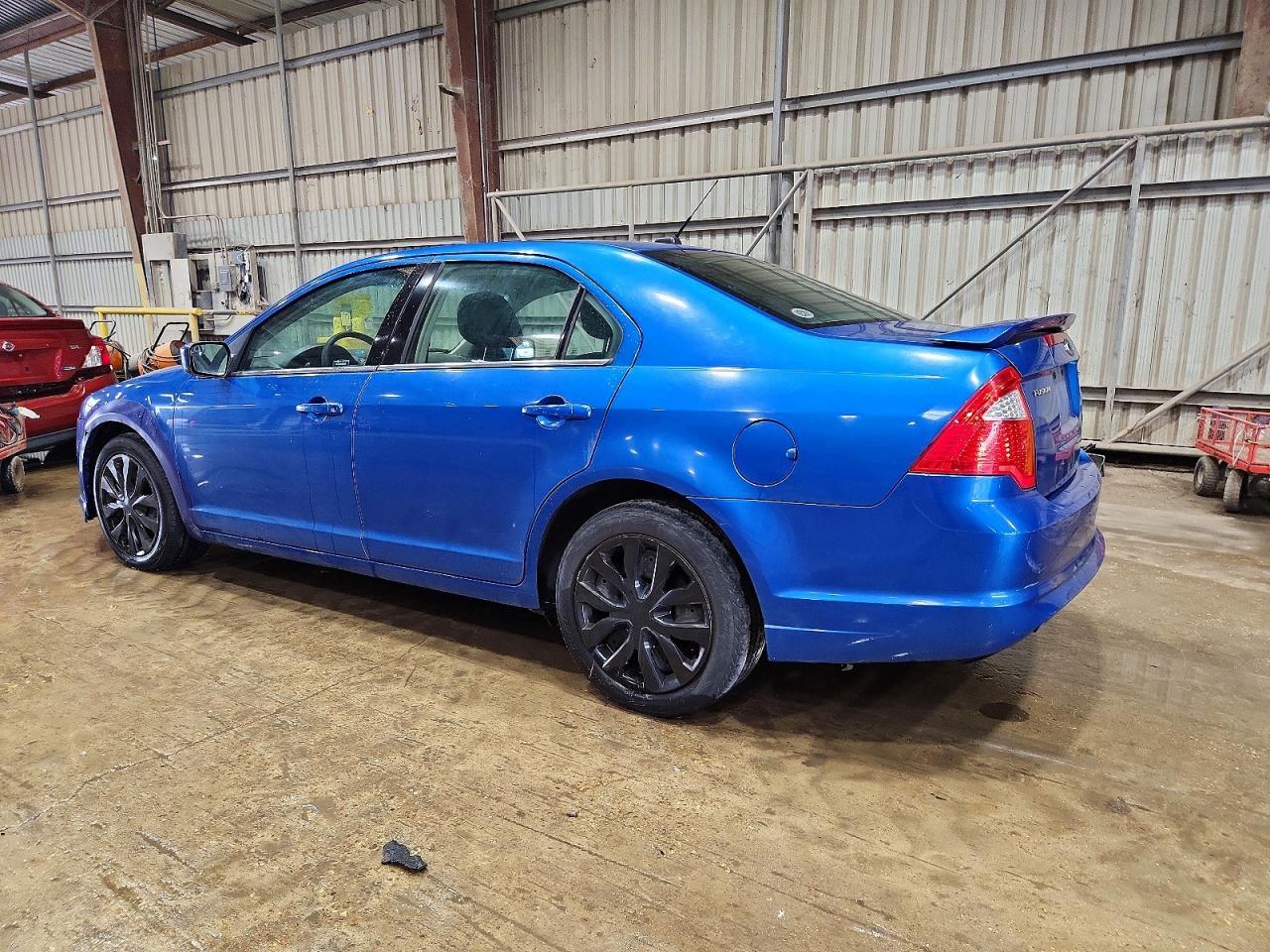 2011 Ford Fusion Se - Image 2