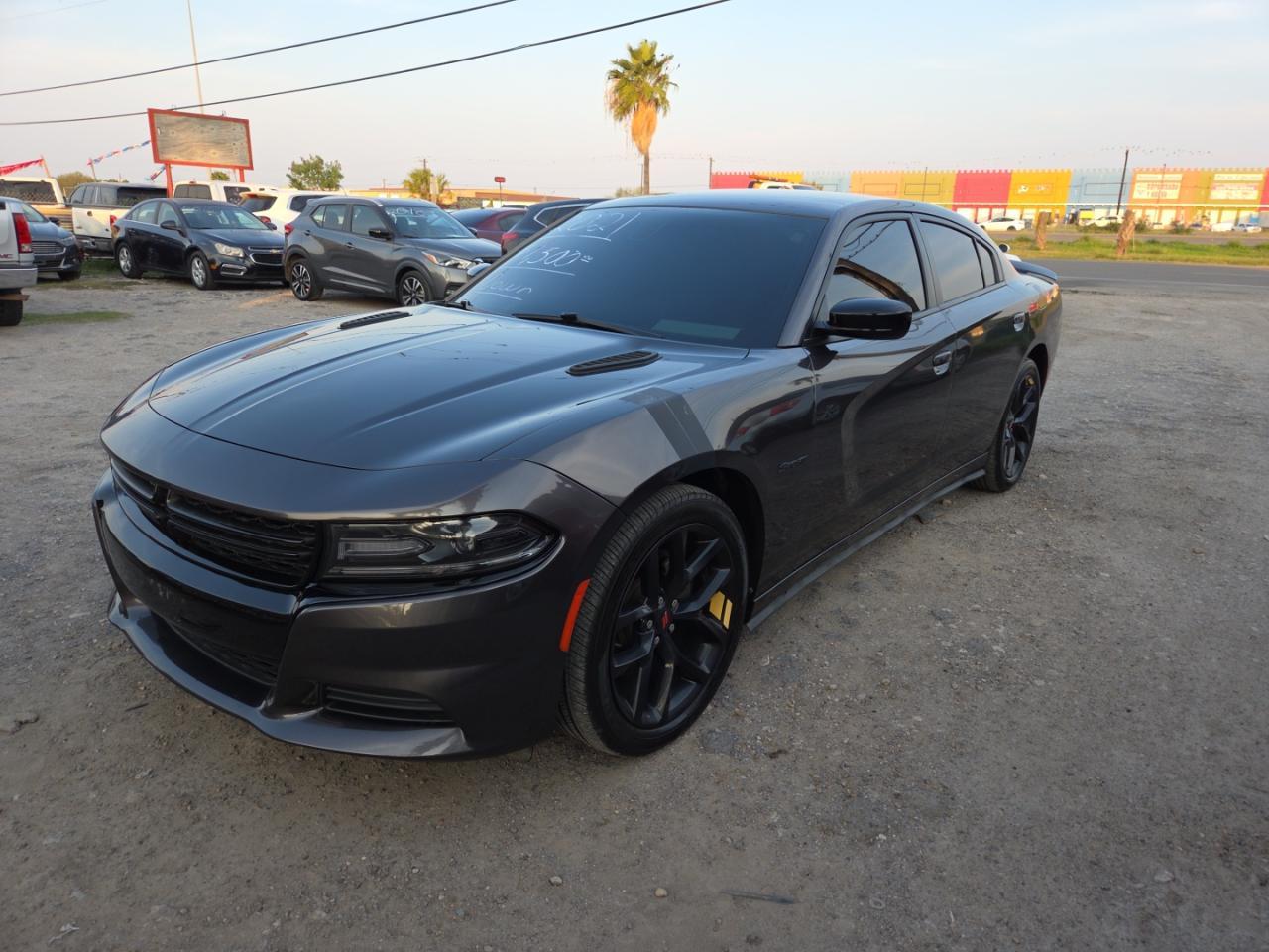 2021 Dodge Charger Sxt - Image 2