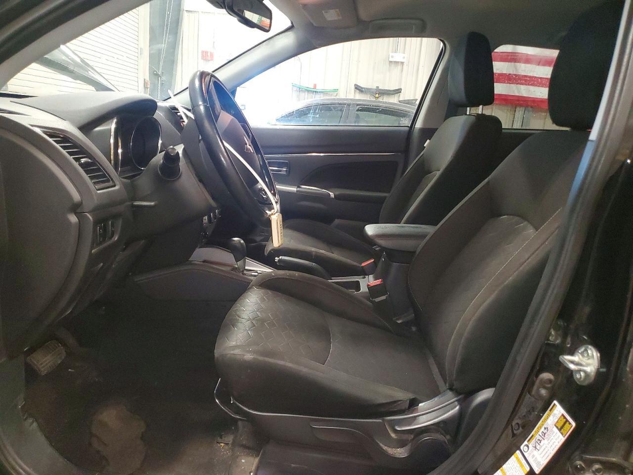 2020 Mitsubishi Outlander Sport Es - Image 7