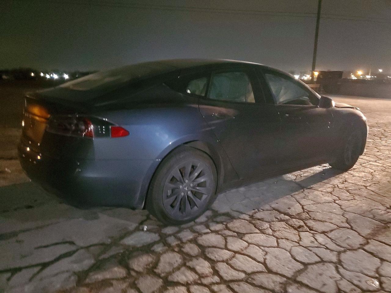 2018 Tesla Model S - Фото 3