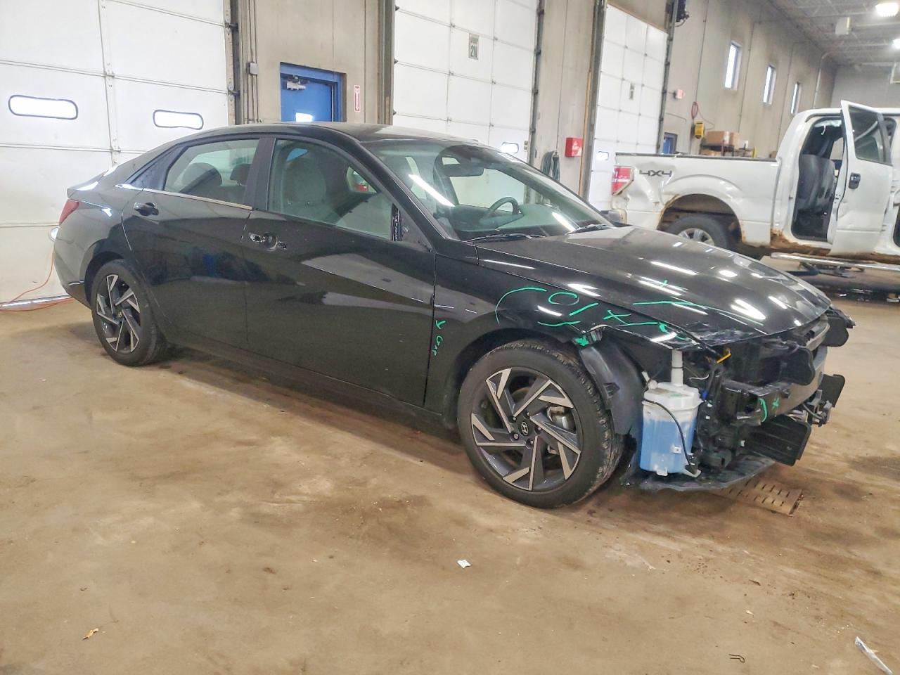 2024 Hyundai Elantra Sel - Фото 4