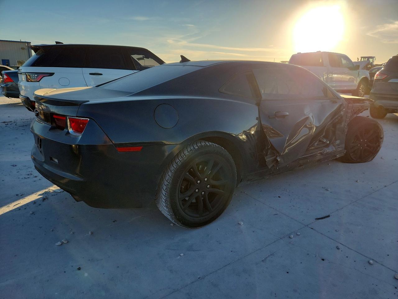 2013 Chevrolet Camaro Ls - Фото 3