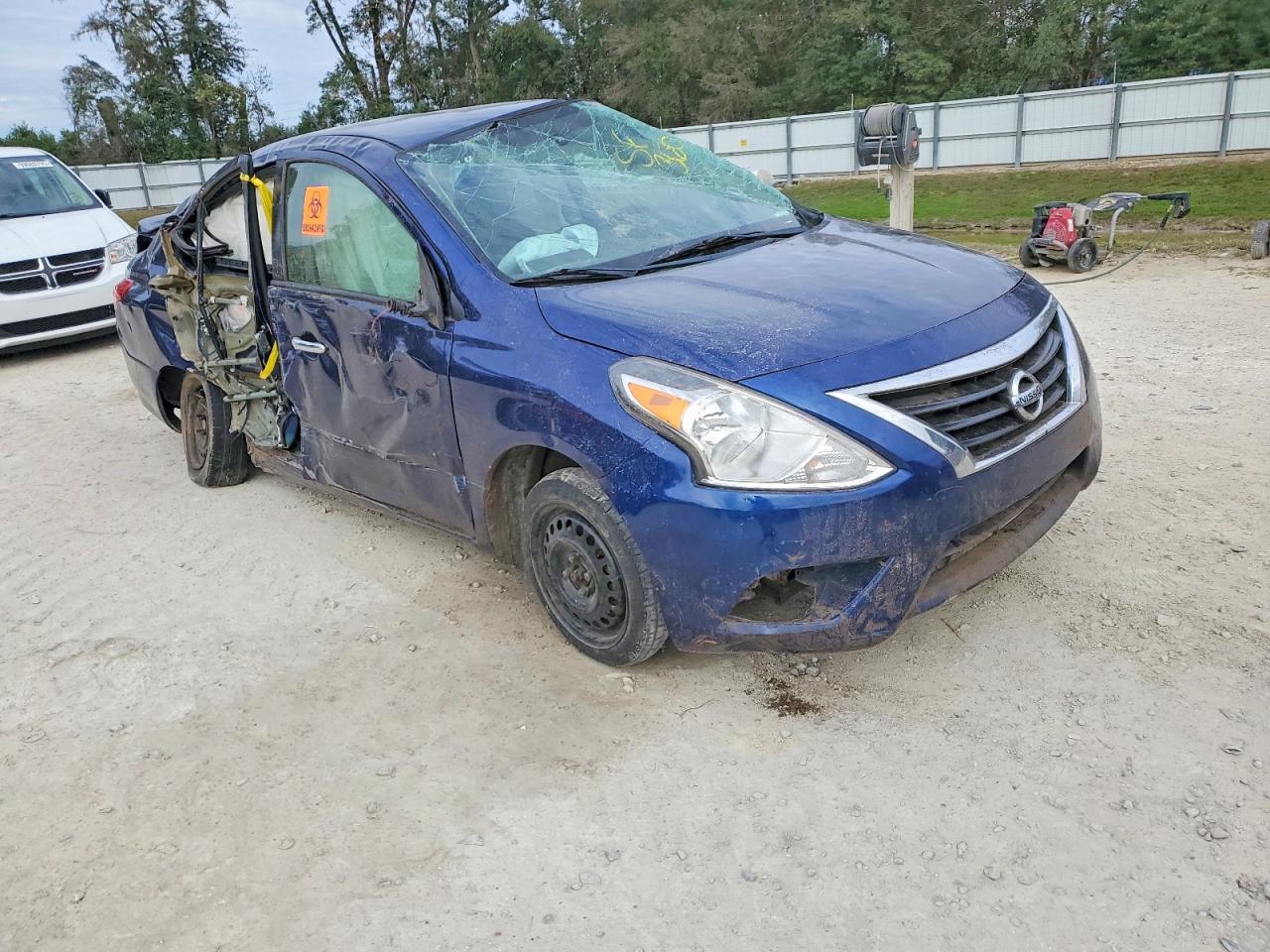 2019 Nissan Versa S - Image 4