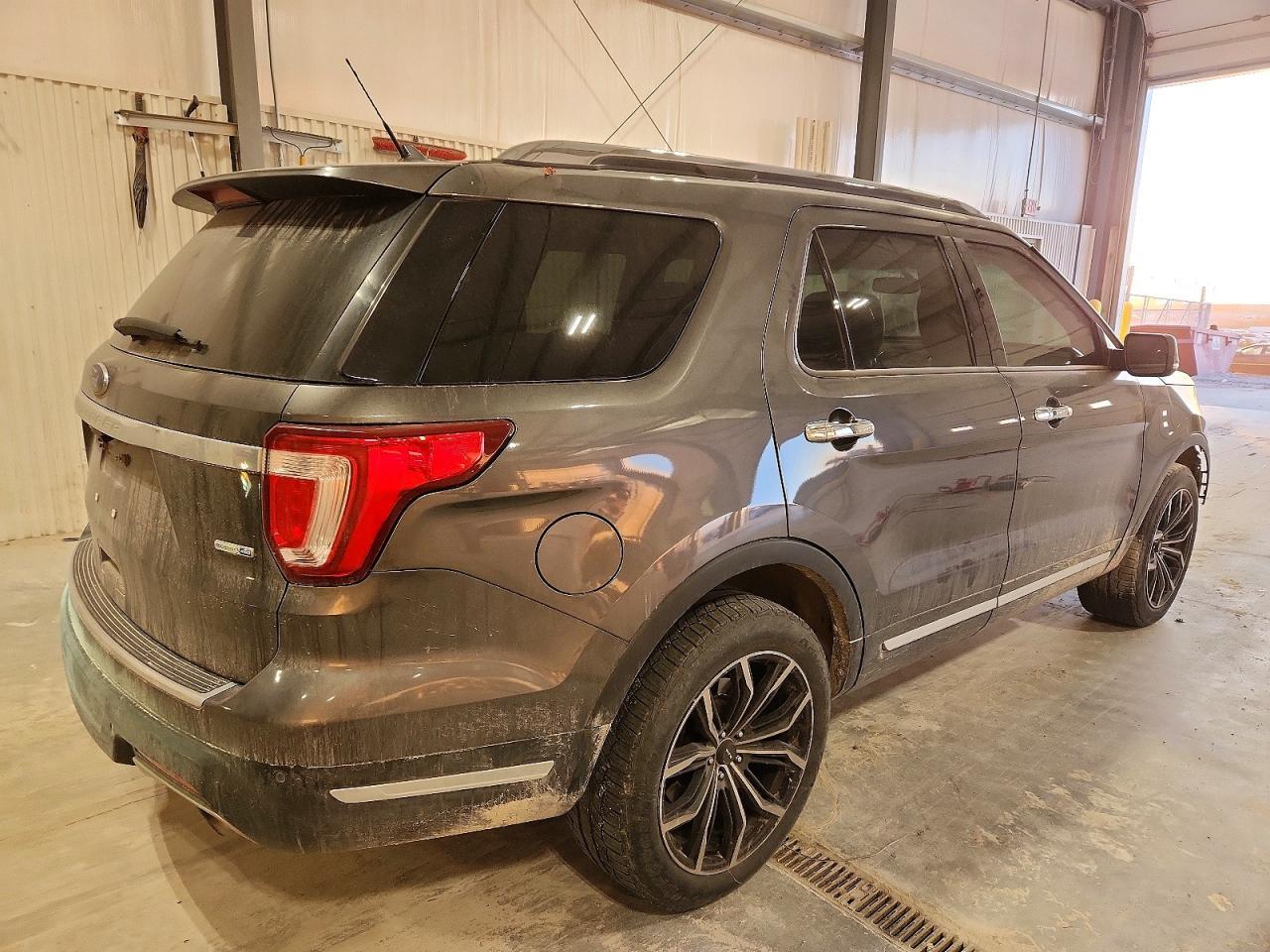 2018 Ford Explorer Limited - Фото 3